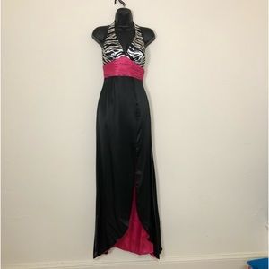 Gigi By La Femme Black, White, & Pink Halter Dress - Size 0 - NWT